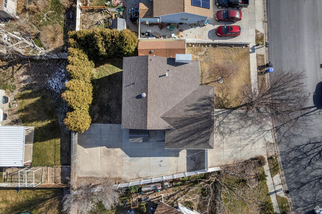 Property Photo: 5110 W Cyclamen Way UT 84081