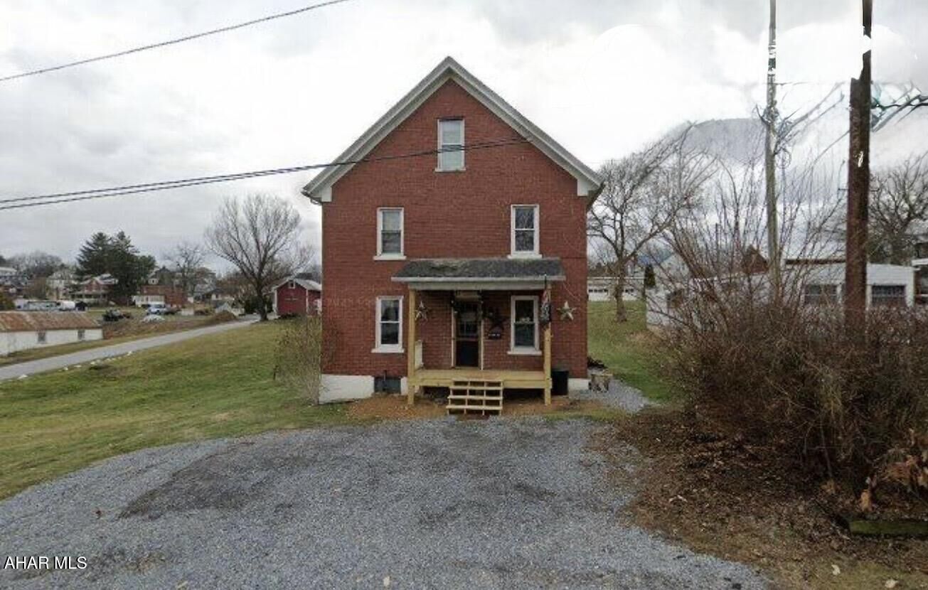 Property Photo:  37 W 3rd Avenue  PA 15537 
