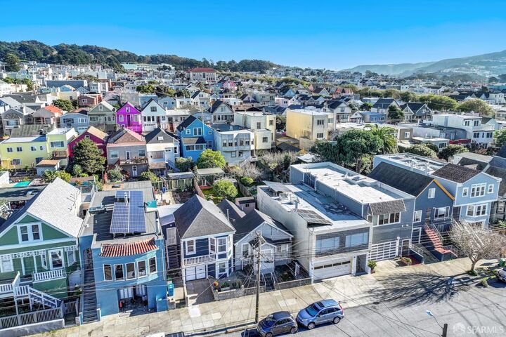 Property Photo:  431 Madrid Street  CA 94112 