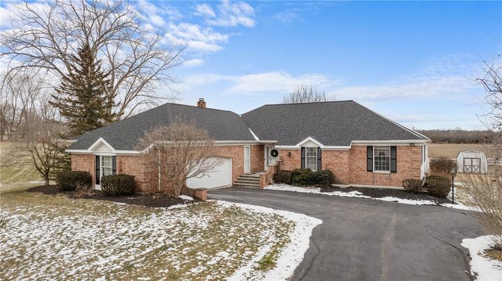 Property Photo:  54 Snell Road  NY 14456 