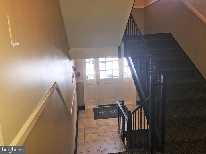 Property Photo:  612 Bashford Lane 1212  VA 22314 