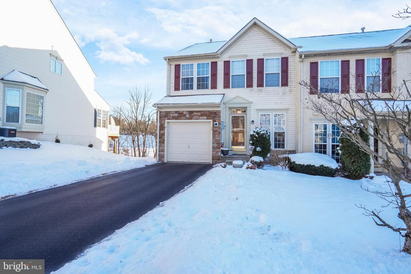 Property Photo: 12 Creekside Drive PA 19464