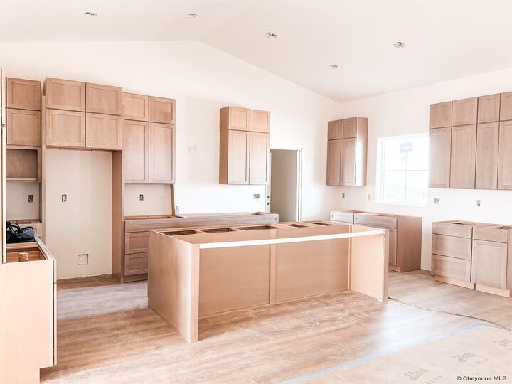 Property Photo: 4121 Derek Ct WY 82053