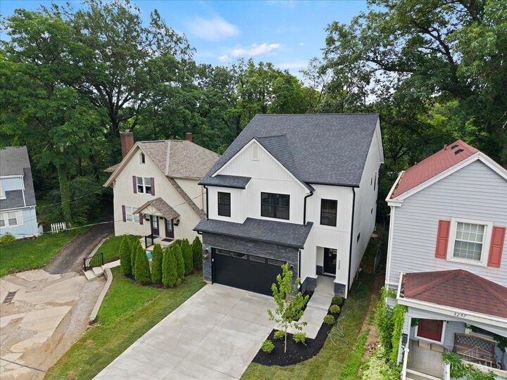 Property Photo:  3259 Berwyn Place  OH 45209 