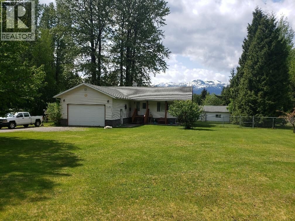 Property Photo: 2455 Kreston Street BC V8G 0G2