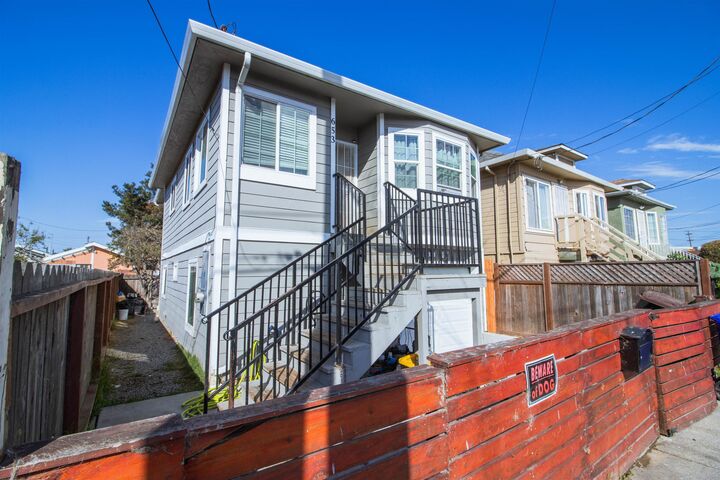 Property Photo: 653 2nd St CA 94801