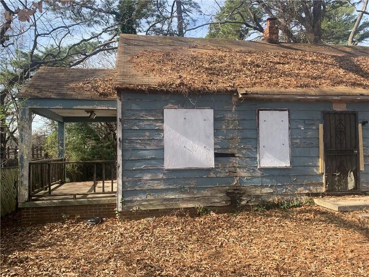 Property Photo:  1817 Ellington  GA 30032 