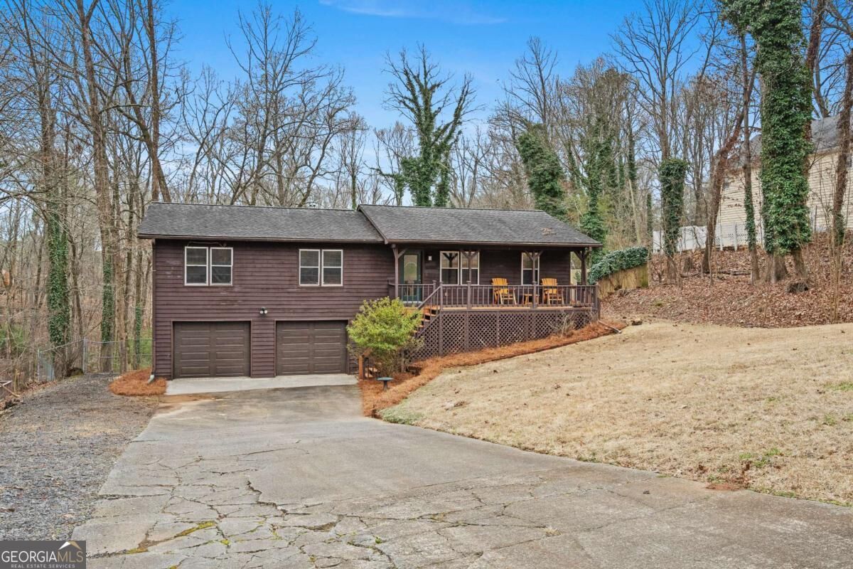 Property Photo:  426 Riverlake Court  GA 30188 