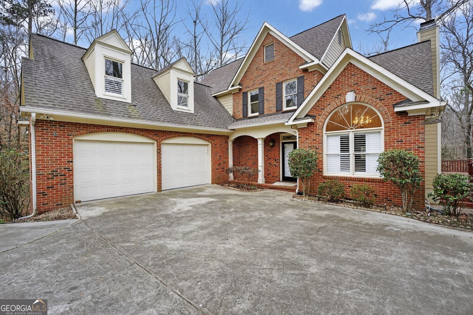 Property Photo: 208 Huntington Court GA 31210
