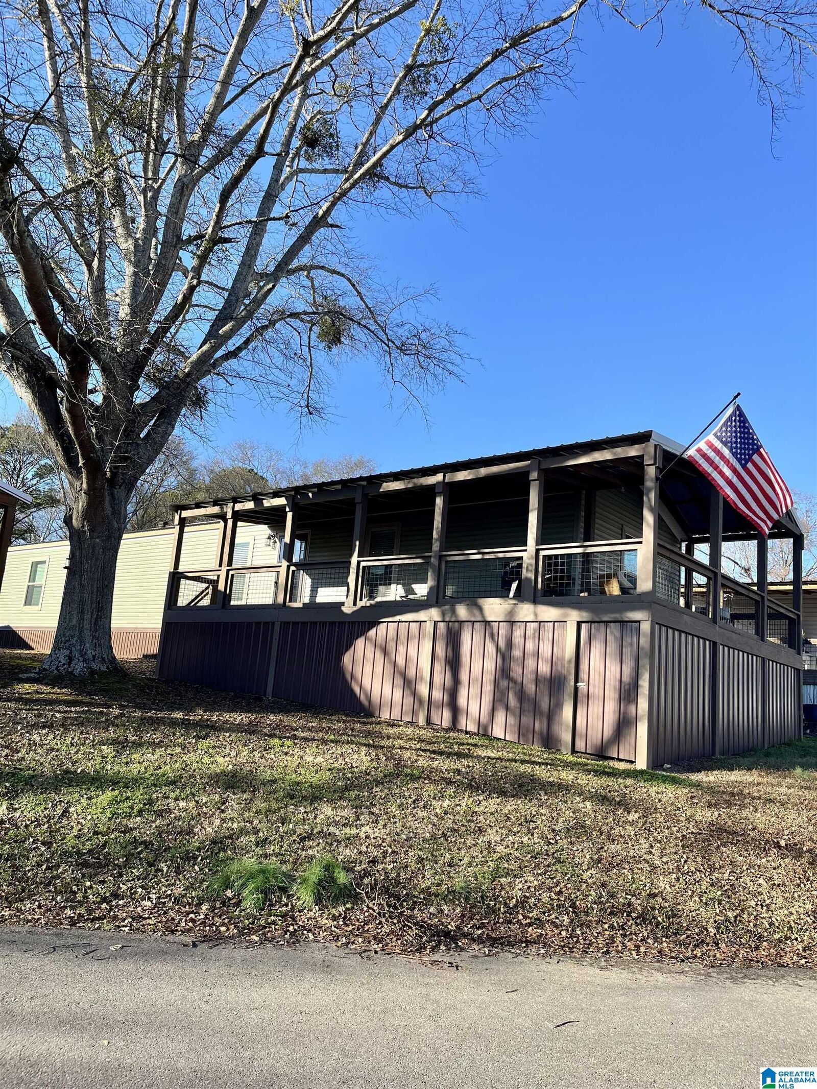 Property Photo: 289 Lee Circle AL 35004