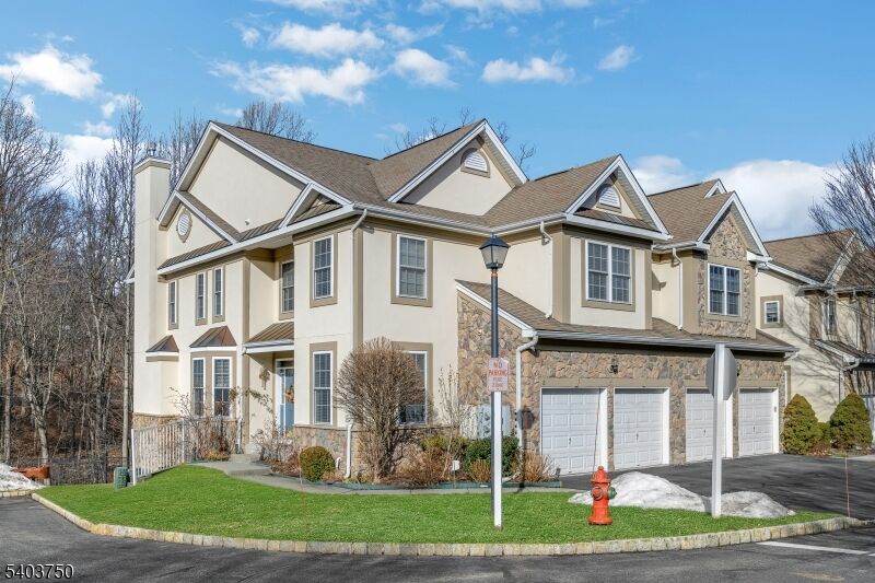 Property Photo: 12 Glades Dr NJ 07834