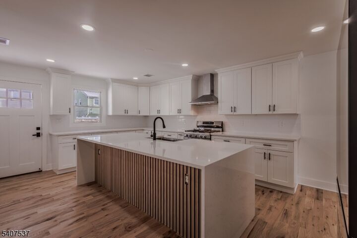 Property Photo:  317 Willow Ave  NJ 07076 