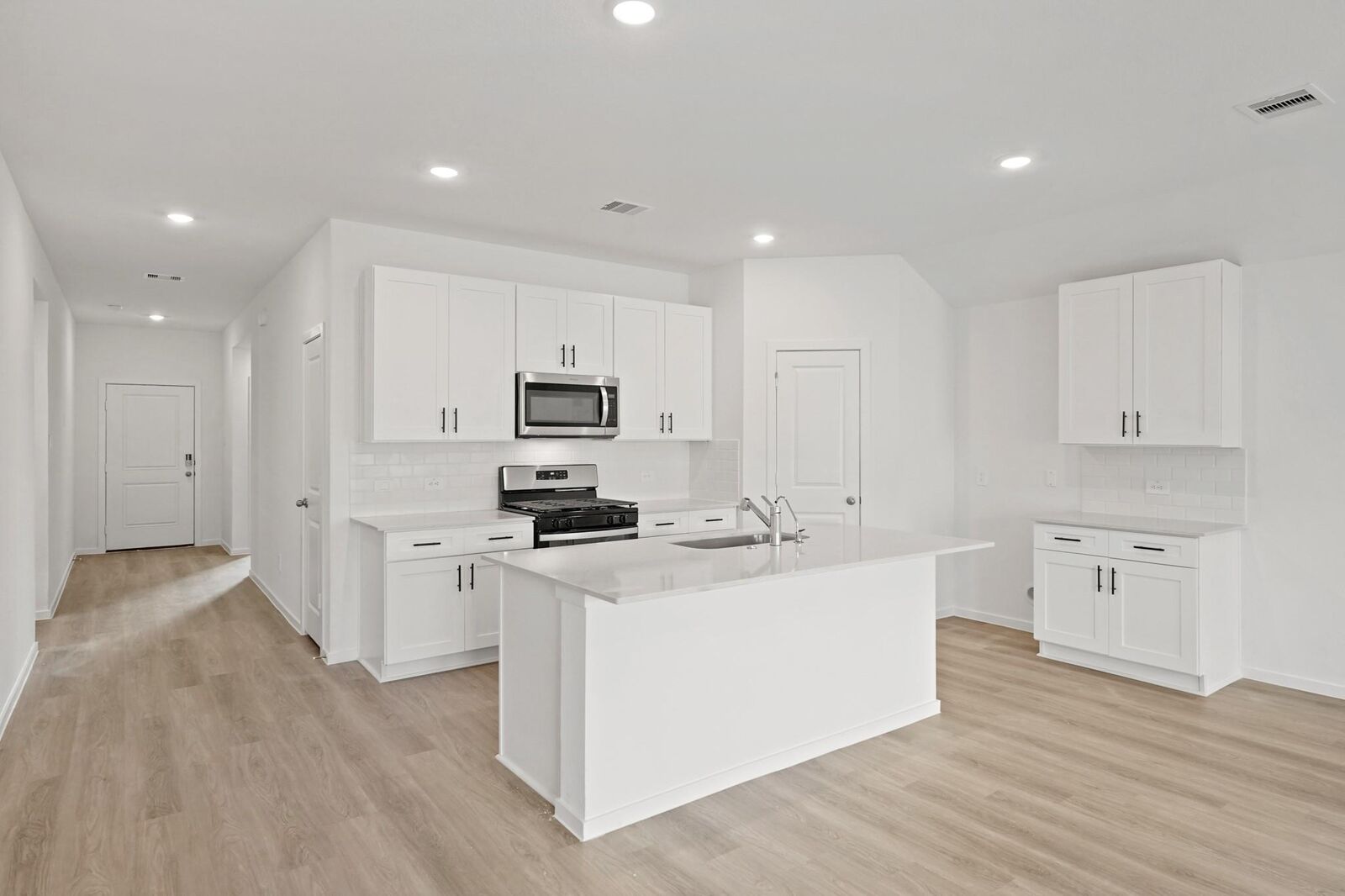 Property Photo:  16531 Hidden Ponderosa Path  TX 77355 