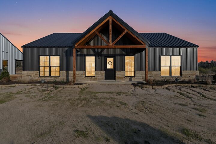 Property Photo:  625 Cr 310 County Road 310  Brown House  TX 75639 