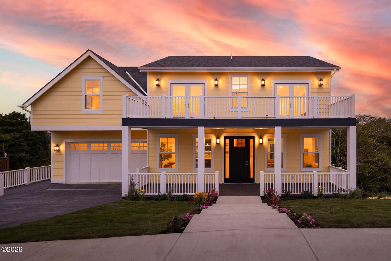 Property Photo: 4930 SW Coast Avenue OR 97367