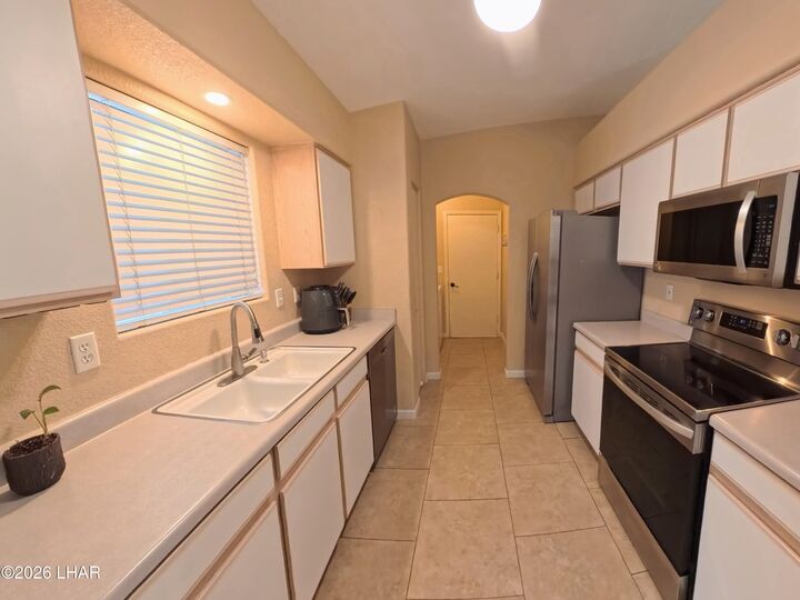 Property Photo:  2435 Havasupai Blvd  AZ 86403 