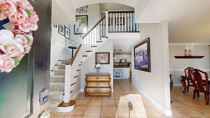 Property Photo:  6 Bea Street  NY 11755 