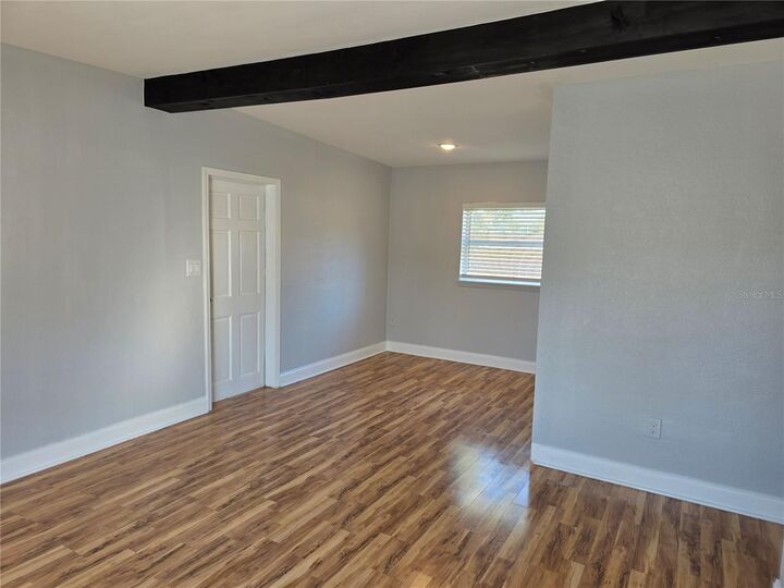 Property Photo:  821 S Solandra Drive  FL 32807 