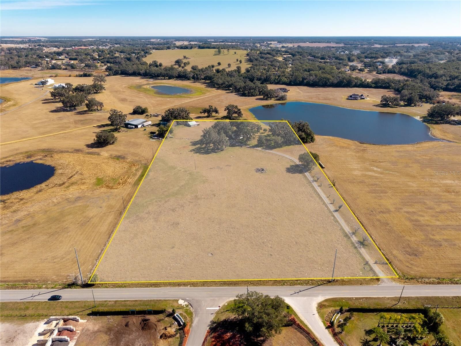Property Photo:  9504 Fort King Road  FL 33525 