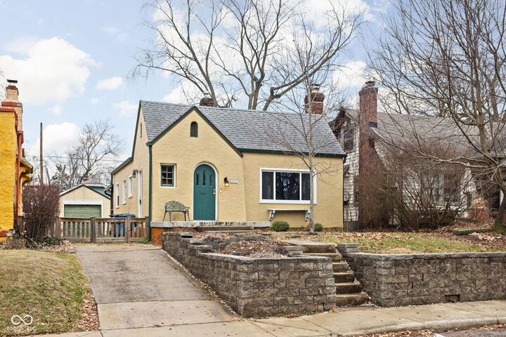 Property Photo:  5321 Carrollton Avenue  IN 46220 