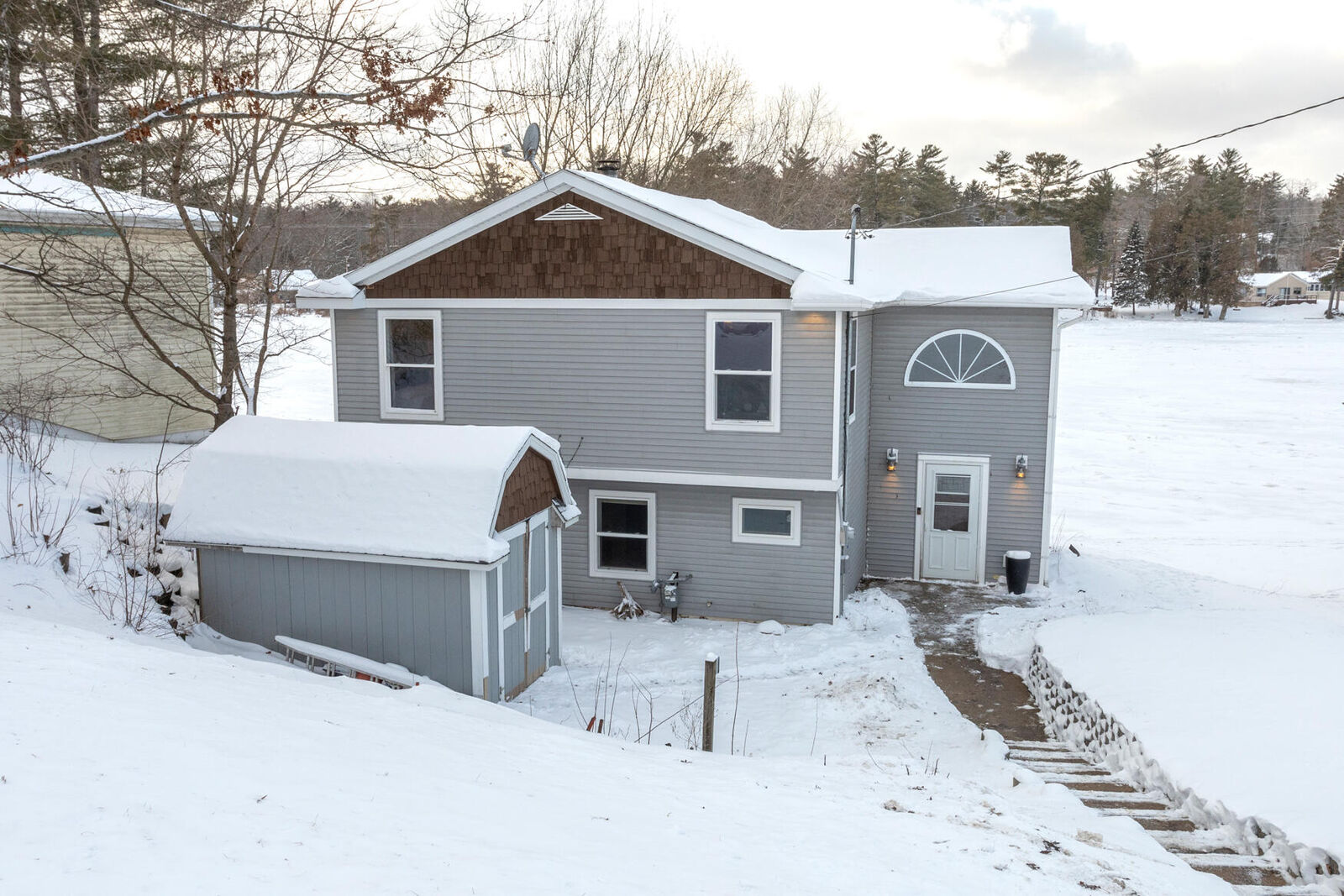 Property Photo: 11505 Riverside Drive MI 49346