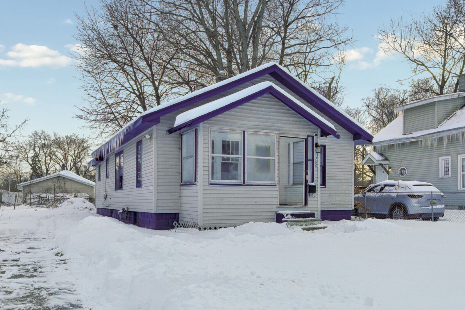 Property Photo:  266 Parker Avenue  MI 49022 