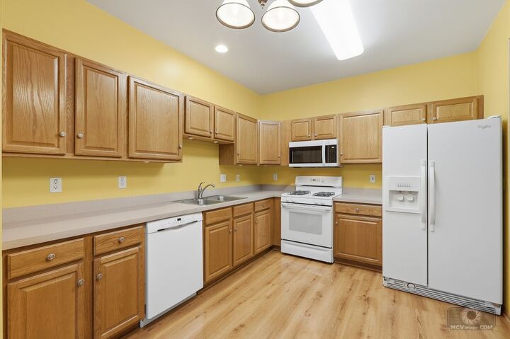 Property Photo:  1849 N Wentworth Circle  IL 60446 