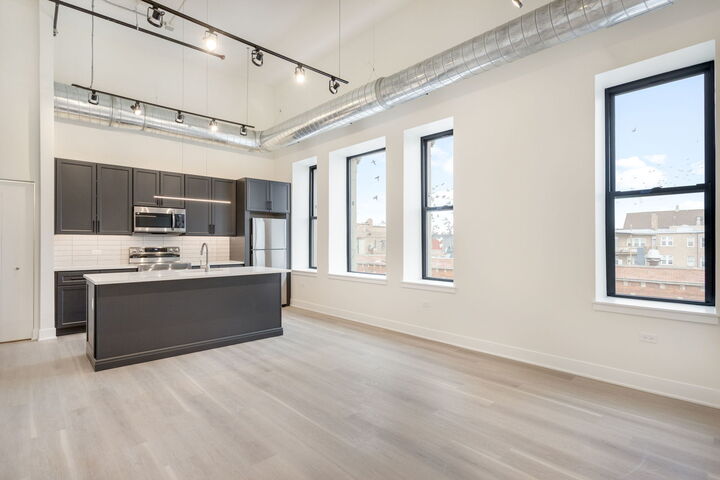 Property Photo:  3801 W 26th Street 201  IL 60623 