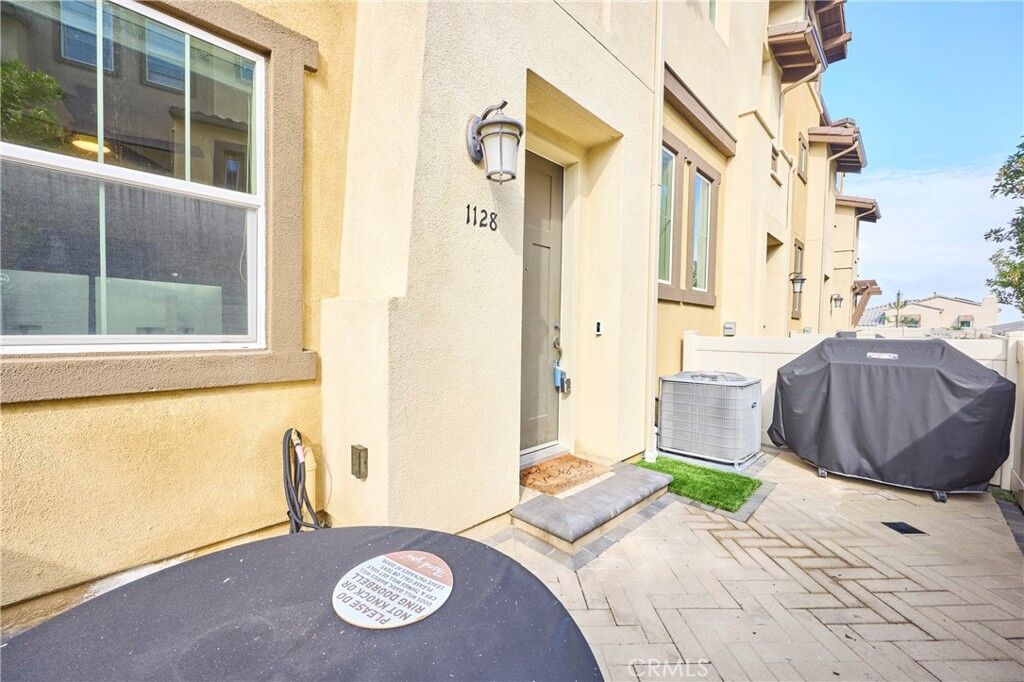 Property Photo:  1128 Via Lucero  CA 92056 