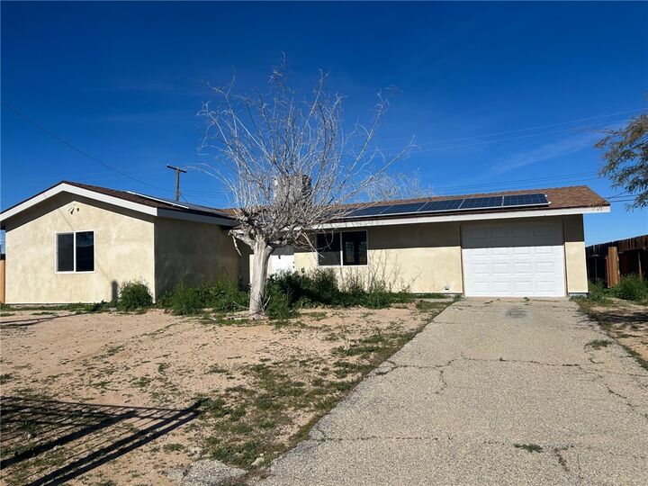 Property Photo:  7607 Columbine Avenue  CA 93505 