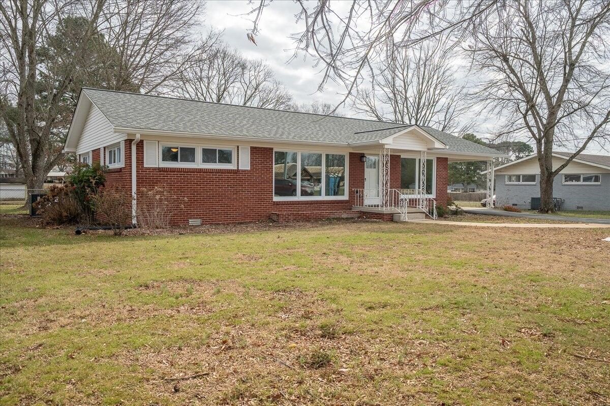 Property Photo:  402 N Military St  TN 38469 