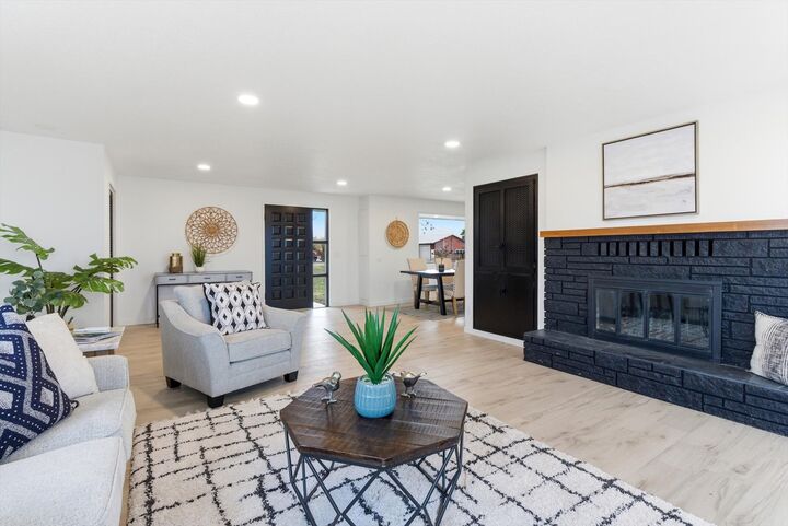 Property Photo:  2810 Mt Highway 35  MT 59901 