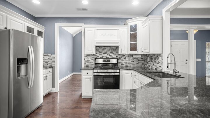 Property Photo:  3141 Warwick Way  AR 72703 