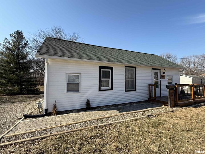 Property Photo:  66 S Mill Street  IL 61531 