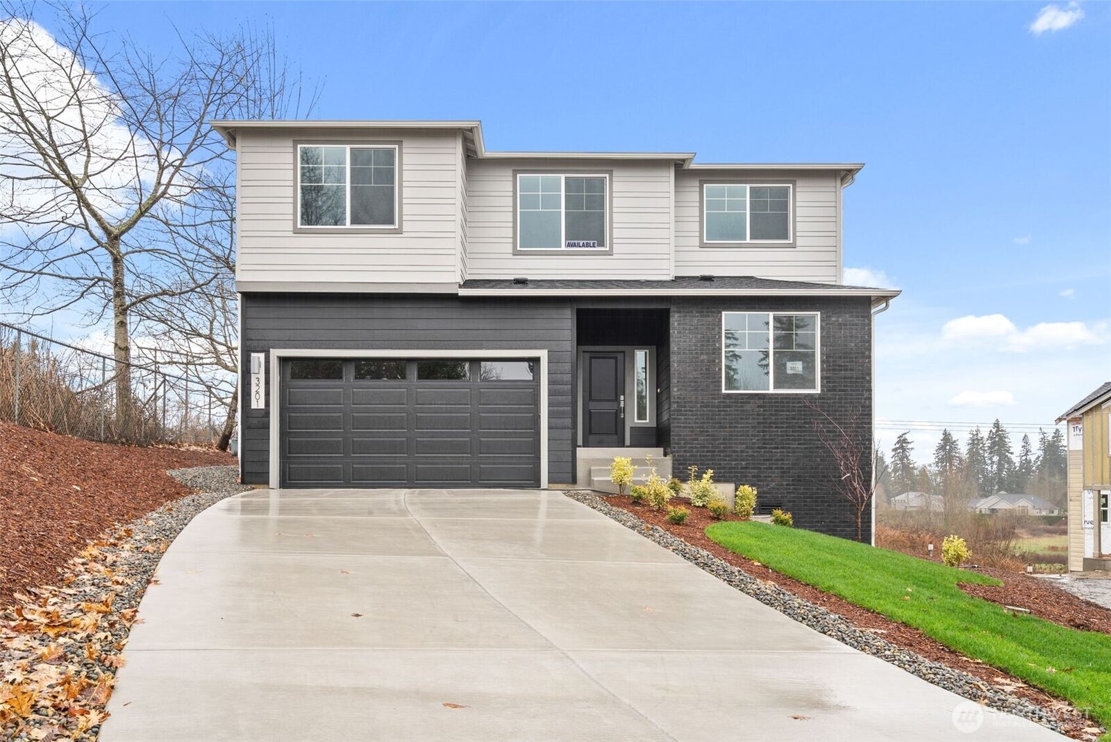 Property Photo: 3201 219th Avenue E WA 98391