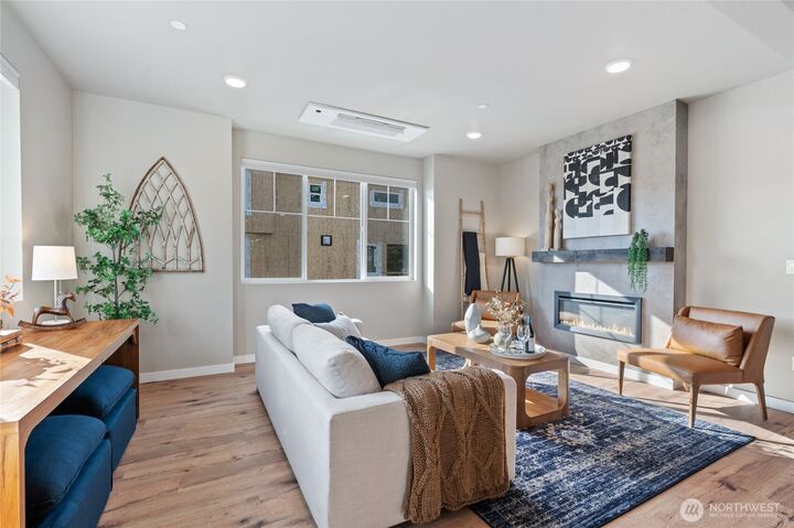 Property Photo:  14424  Madison Way C1  WA 98087 