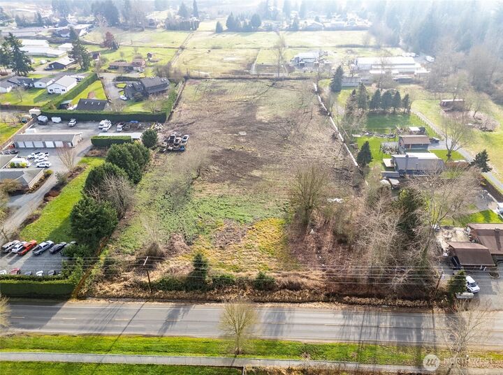 Property Photo:  11104  8th Street E  WA 98372 