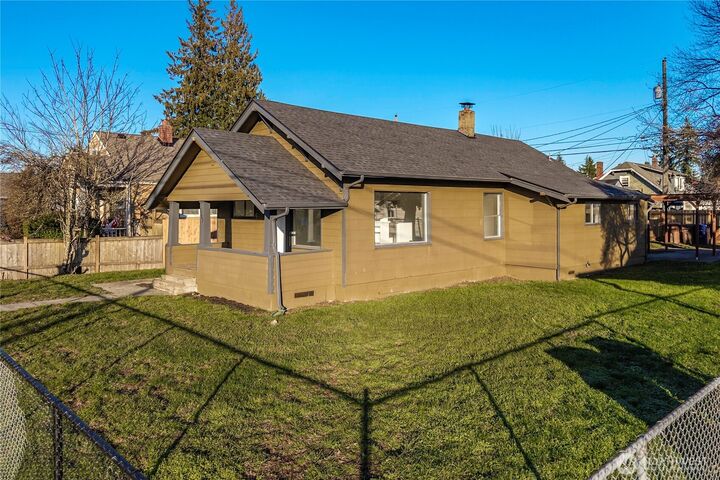 Property Photo: 7007 S Puget Sound Avenue WA 98409