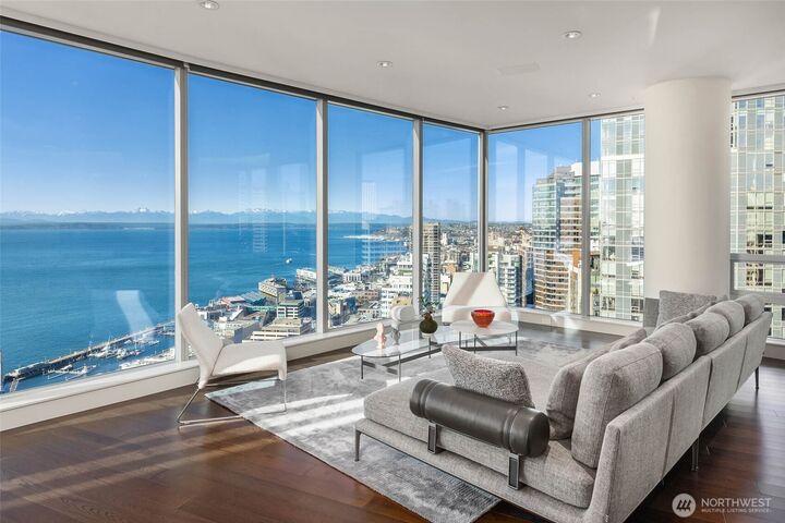 Property Photo:  1521  2nd Avenue 3100  WA 98101 