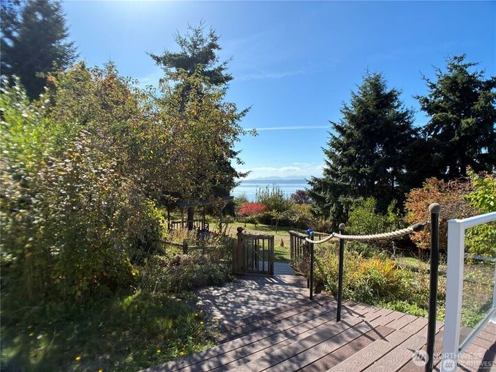 Property Photo:  4957  Scurlock Road  WA 98249 