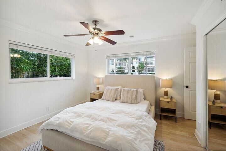 Property Photo: 49 SE 7th Avenue 1 FL 33445