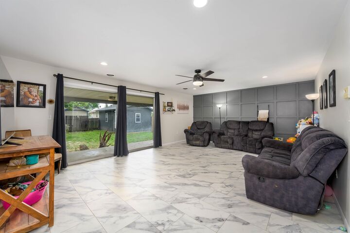 Photo de la propriété:  525 Marmaton Rd.  KS 67042 