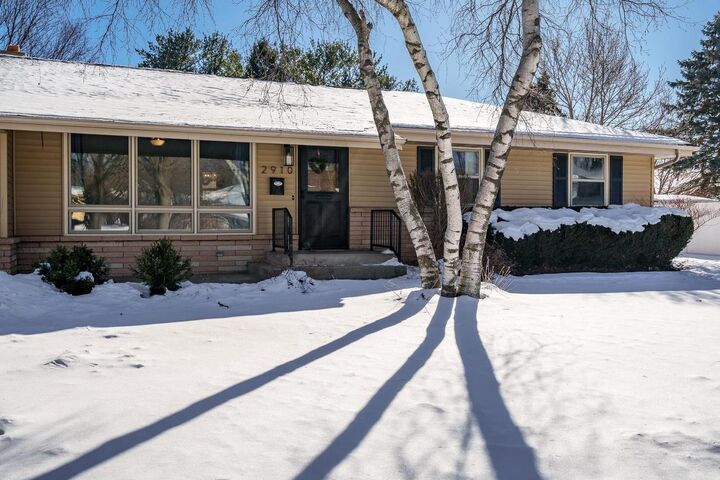 Property Photo:  2910 Rutledge Avenue  WI 53545 