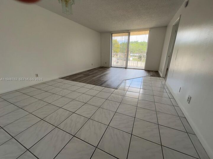 Property Photo:  500 Executive Center Dr 2N  FL 33401 