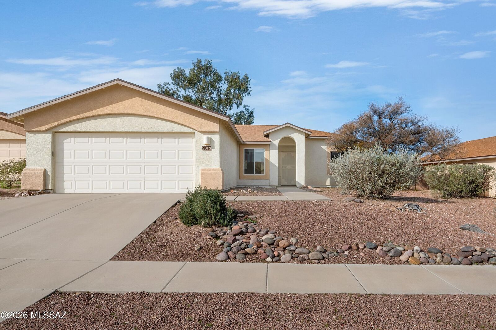 Property Photo:  2319 W Horseshoe Place  AZ 85745 