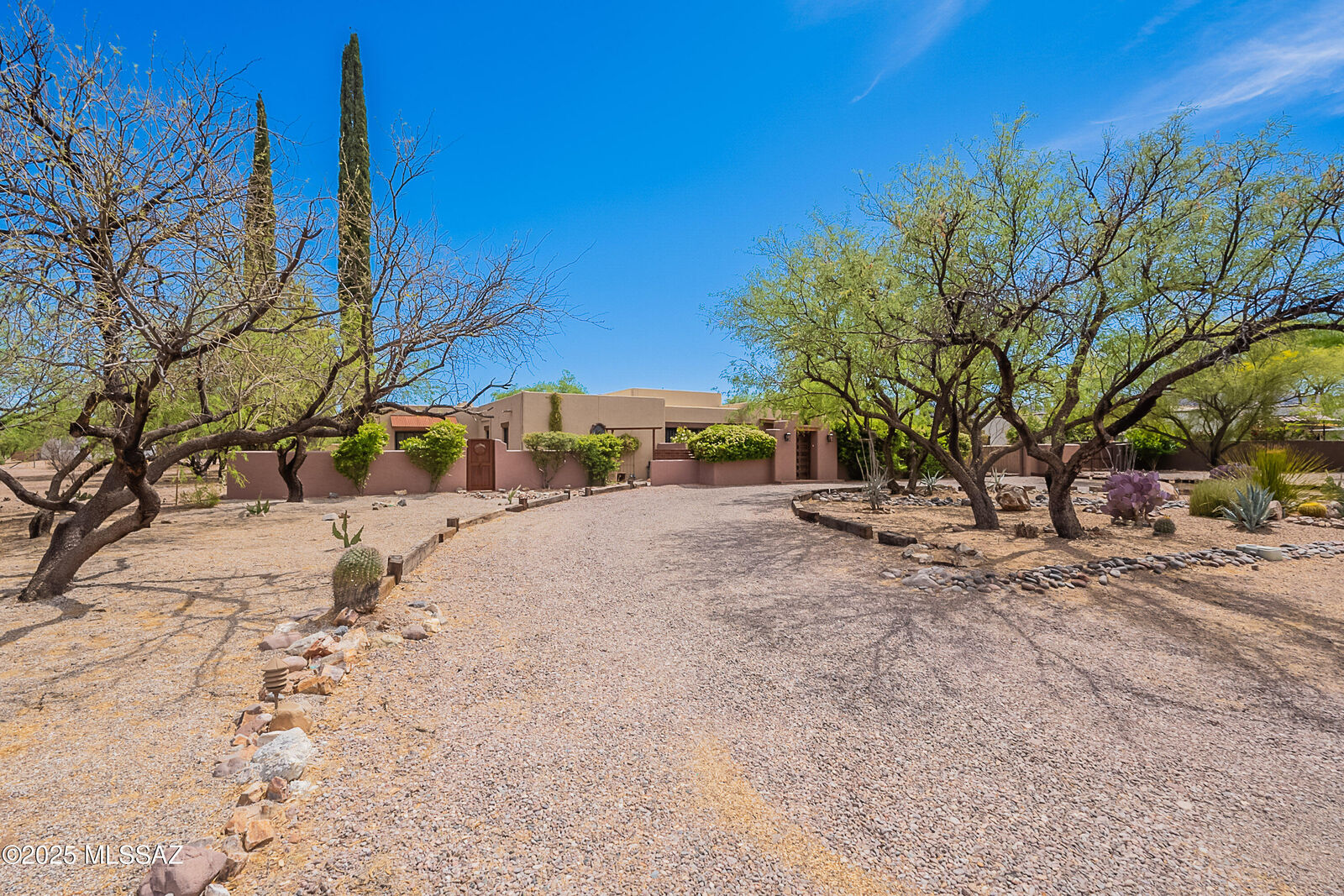 Property Photo:  32 Circulo De Prado  AZ 85646 