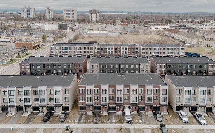 Property Photo:  7 Bateson Street  ON L1S 7M3 