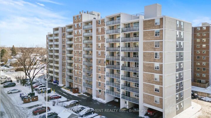 Property Photo:  359 Geneva Street 1004  ON L2N 2G5 