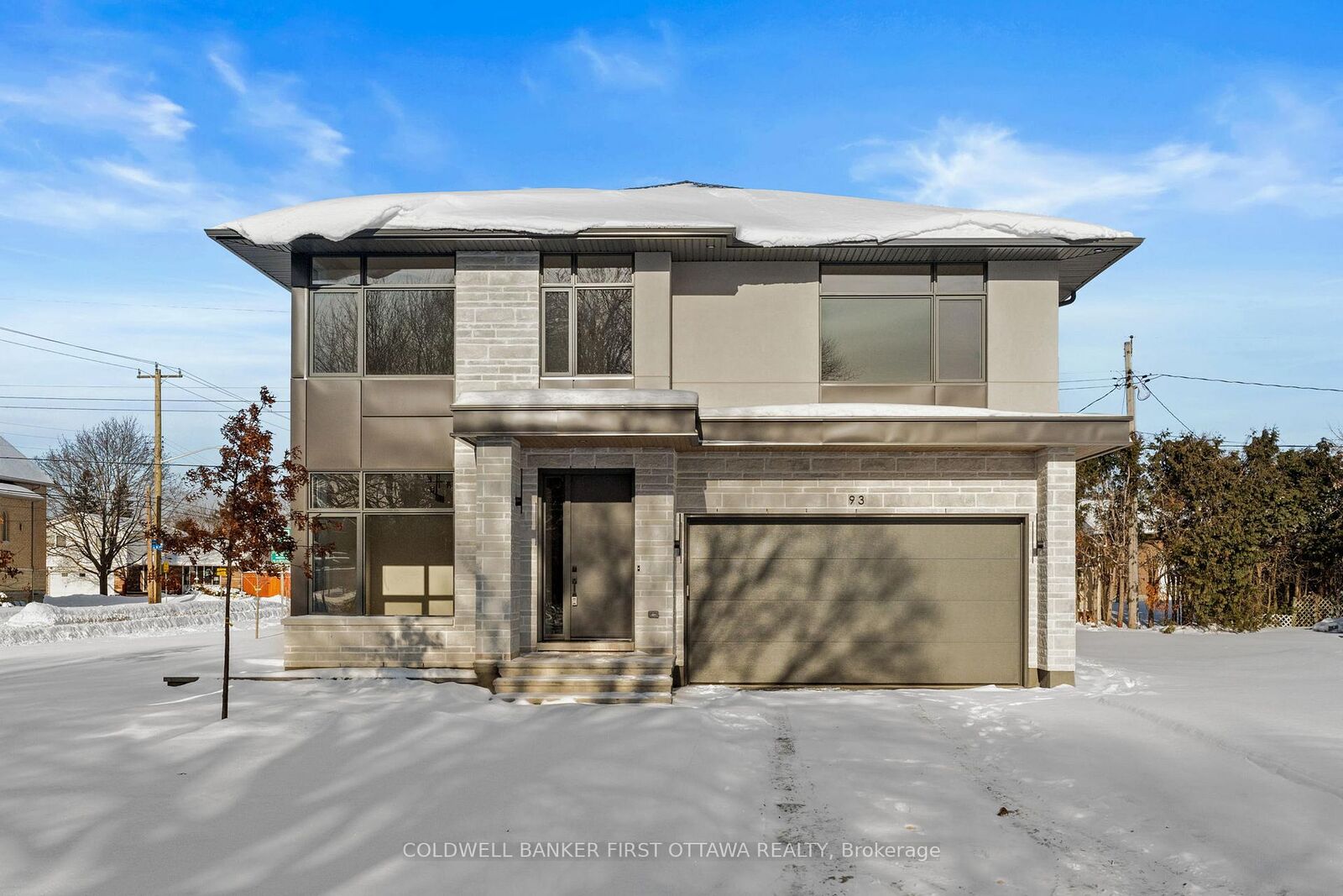 Property Photo:  93 Lotta Avenue  ON K2G 2B8 