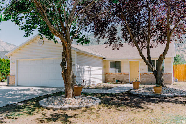 Property Photo: 1434 N Liberty Ave UT 84404